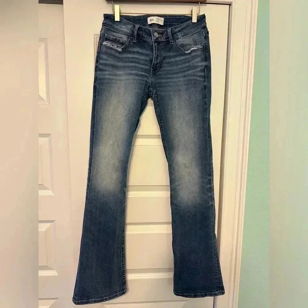 BKE Women’s Stella Slim Fit Low Rise Bootcut Jeans Size 28x33 Long Style ABK5608